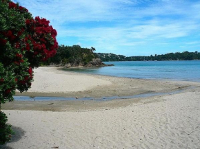 Little Oneroa - Little Oneroa Holiday Home